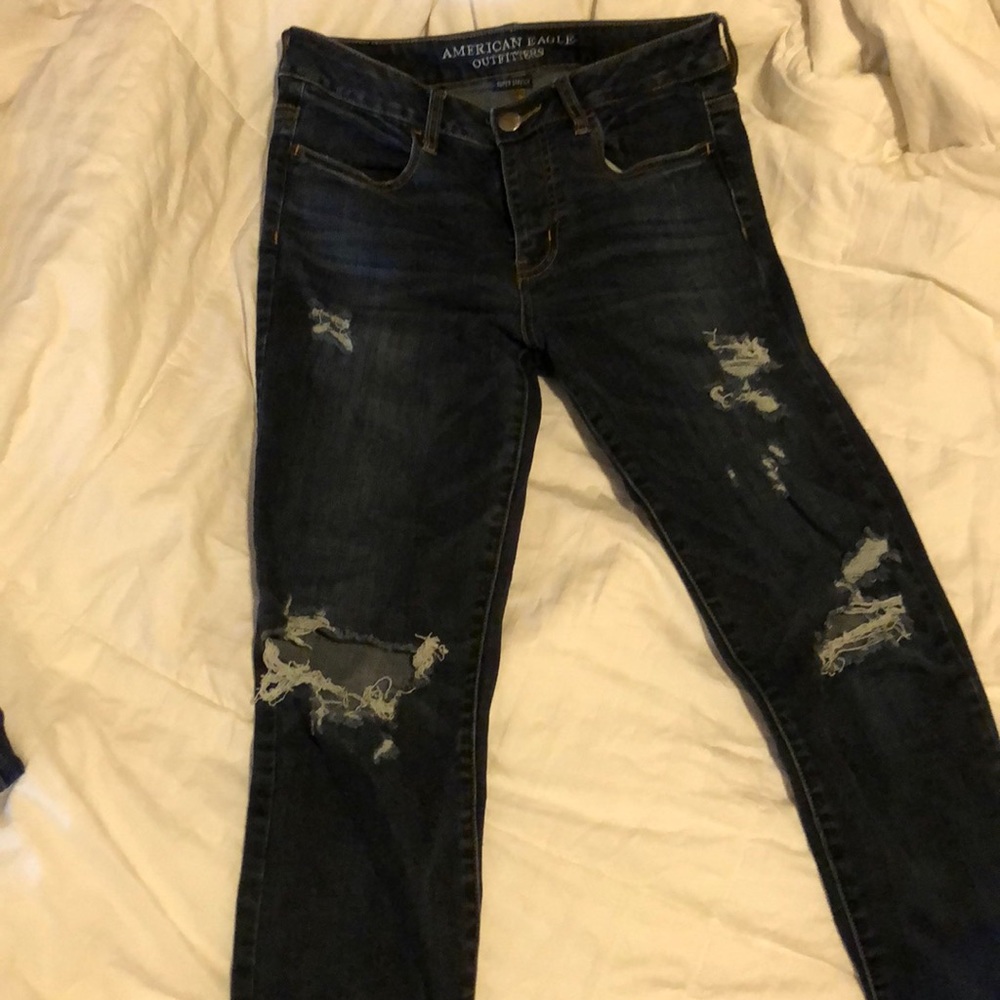 Dark wash high rise jeans!